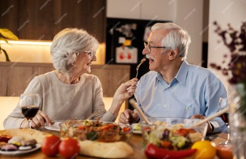 Nutrição na Terceira Idade Mantendo a Vitalidade e a Saúde