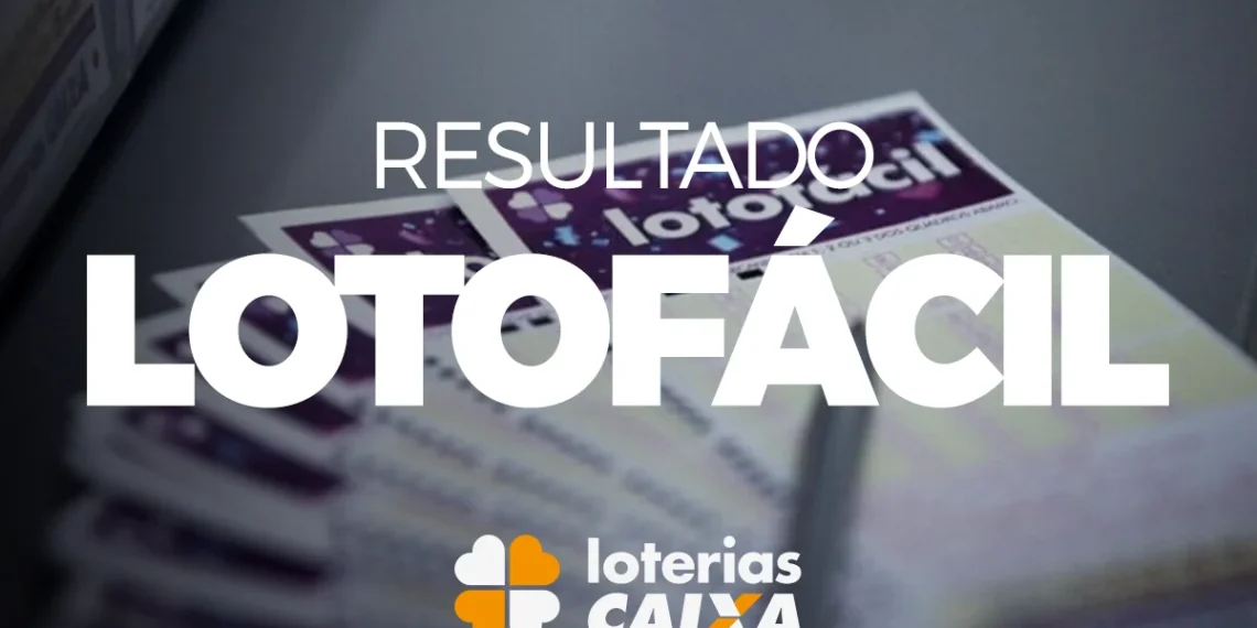 Cartões da Lotofácil com destaque para o resultado do sorteio