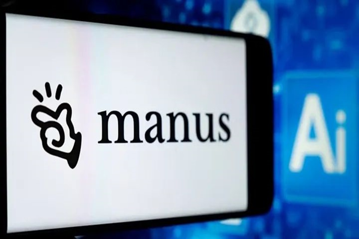 Logotipo manus com ícone de mão sobre fundo azul, acompanhado das letras